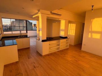 Departamento de 2 ambientes, Almagro · Unico! Departamento de 2 y 1/2 Amb, Dormitorio en Suitte, Toilette, Balcón Terraza, Todo a Nuevo!