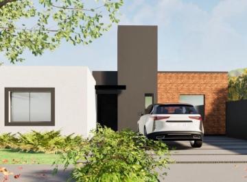 Casa · 96m² · 5 Ambientes · 1 Cochera · Financiación | 2 Dorm. | B° Villa Juana