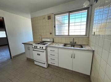 Departamento · 60m² · Departamento Tres Ambientes en Alquiler Lujan Alem 1219