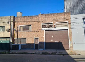 Bodega-Galpón , General San Martín · Excelente Planta Industrial 1354 m² Sobre 1500 de Terreno Zona Industrial