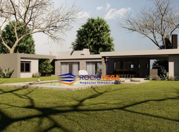 Casa · 165m² · 4 Ambientes · 4 Cocheras · Casa a La Venta en Haras San Pablo, General Rodriguez - Amplia Financiacion