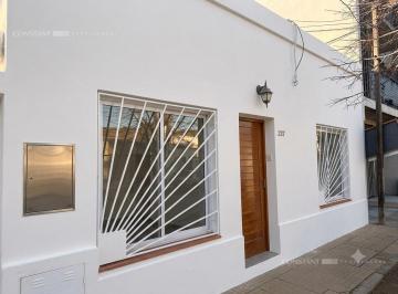 PH · 85m² · 3 Ambientes · PH en Venta 2 Dorm. Tolosa
