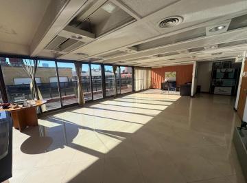 Oficina comercial · 360m² · 1 Ambiente · 3 Cocheras · Alquiler! Piso de Oficinas con Cocheras y Excelente Conectividad, a m del Obelisco