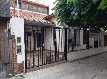 Casa · 260m² · 4 Ambientes · 2 Cocheras · Casa en Venta 4 Ambientes Ramos Mejia