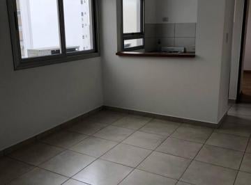 Departamento · 43m² · 2 Ambientes · Alquiler Depto un Dormitorio Diag.74 y Plaza Italia