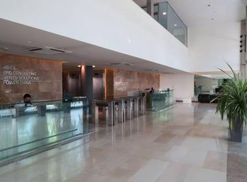 Oficina comercial · 160m² · 1 Cochera · Oficina Aaa de 130 m² 2 Cocheras en El Destacado Madero Center