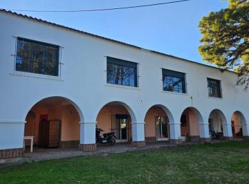 Casa de 5 ambientes, Bahía Blanca · Casa en Venta, Rayen Esq Ñorquinco, Patagonia - Bahia Blanca