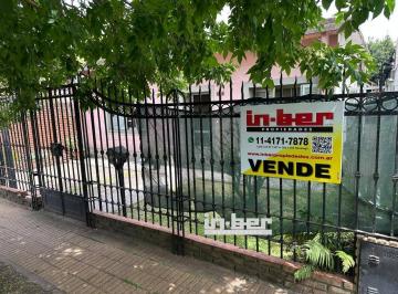 INB-INB-3871_2 · Casa 2 Dorm.. | Calle