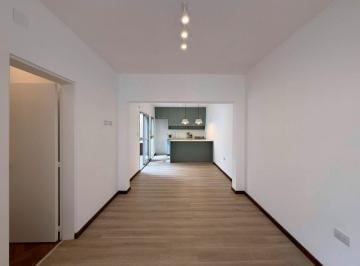 PH · 70m² · 5 Ambientes · Venta: Casa de Pasillo con Tres Dorm., Patio, Parrillero, Terraza y Cochera en Abasto, Rosario