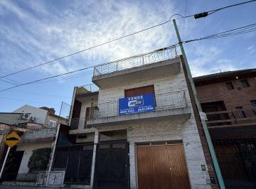 ANI-ANI-137_2 · Casa en Venta en Barrio Naon