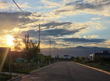 Casa de 4 ambientes, Mayor Drummond · Venta de Casa en Lujan de Cuyo