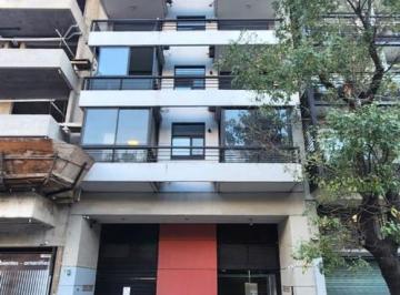 Departamento · 51m² · 2 Ambientes · 1 Cochera · Sin Muebles - Excelente 2 Amb. con Cochera