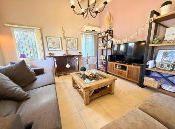 Casa · 138m² · 5 Ambientes · 5 Cocheras · Casa 4 Amb en Venta en Cardales