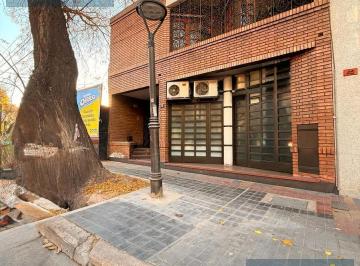 Casa · 315m² · 5 Dormitorios · 1 Cochera · Sd Propiedades Ofrece a La Venta Importante Propiedad Sobre Calle Don Bosco, Ciudad de Mendoza.