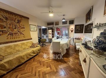 Departamento · 190m² · 3 Ambientes · C/dep en Ecuador Al 1400 - Impecable Baulera Patio/jardin Todo Sol Apto Prof