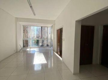 Oficina comercial de 2 ambientes, San Nicolás · ¡Excelente Oficina de 70 M&sup2;! Contrafrente Muy Luminoso | Ubicación Estratégica