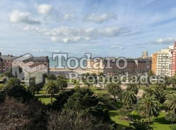 Departamento · 43m² · 2 Ambientes · 2 Ambientes a La Calle. Balcon Frances. reciclado a Nuevo