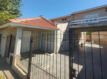 Casa de 5 ambientes, Miramar · Casa en Miramar