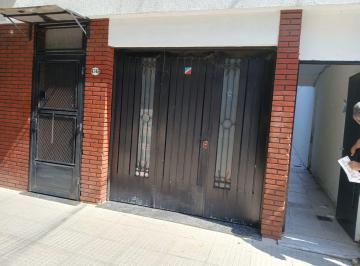 PH · 51m² · 4 Ambientes · PH de 4 Amb Mas Tza y Patio o Jardin a Reciclar