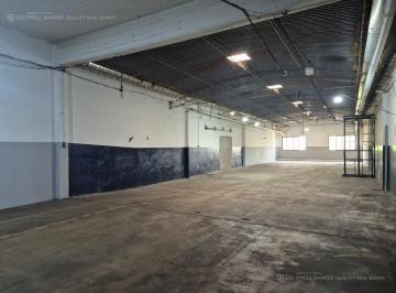 Bodega-Galpón · 900m² · 4 Cocheras · Alquiler Galpon San Martin - Villa Lynch - Oportunidad