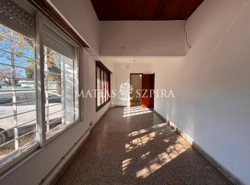 Casa · 3 Ambientes · Casa en Alquiler / 3 Ambientes