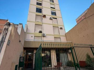 Departamento de 2 ambientes, Córdoba · Alquiler un Dormitorio a Una Cuadra de Cañada y Colon!