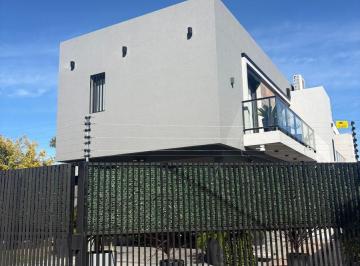 Casa de 4 ambientes, Mar del Plata · Alquiler 24 Meses, Casa en PH 4 Ambientes, Barrio Caisamar.