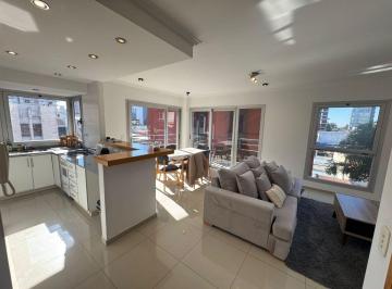 Departamento de 2 ambientes, Quilmes · Semipiso 2 Ambientes de Categoria con Cochera Cubierta en Venta