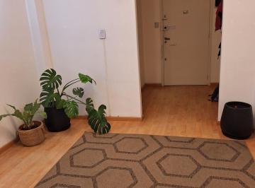 Oficina comercial · 65m² · 4 Ambientes · Excelente Oficina o Vivienda en Tribunales