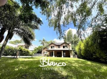 Casa · 182m² · 5 Ambientes · 1 Cochera · Casa en Alquiler en Haras del Pilar, Barrio La Pradera, Pilar, G. B. a Zona Norte