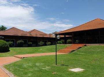 Terreno · 800m² · Terreno en Venta en Pilar del Lago Country Club