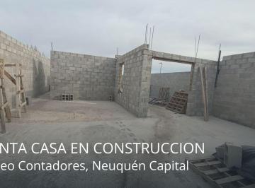 Casa · 102m² · 3 Ambientes · 2 Cocheras · Casa en Construccion | Loteo Contadores | Neuquen