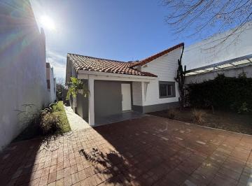 JYB-JYB-2441_2 · Casa en Venta de Dos Dorm.