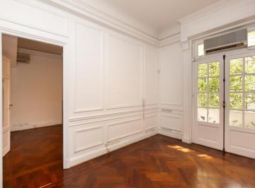 Departamento · 137m² · 6 Ambientes · Venta Departamento 6 Amb - Recoleta