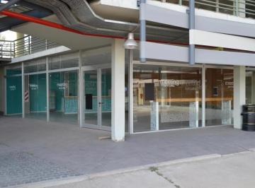 Local comercial , Pilar · Magnifico Local Planta Baja 114 m