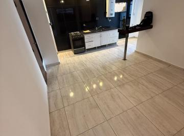 Casa · 200m² · 3 Dormitorios · 1 Cochera · Barrio Jardín | Casa 3 Dorm. con Amplio Patio y Cochera | Excelente Ubicación