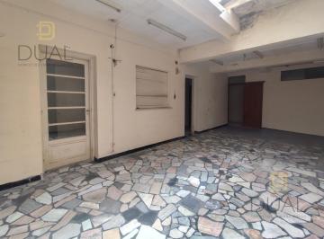 PH · 170m² · 7 Ambientes · PH en Centro