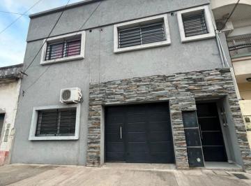 Departamento de 2 ambientes, Lanús · Dos Ambientes con Terraza Propia!