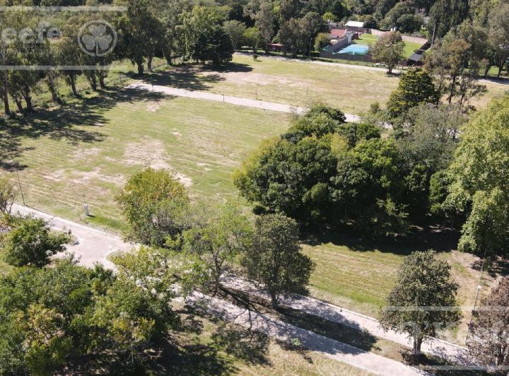 Terreno · 450m²