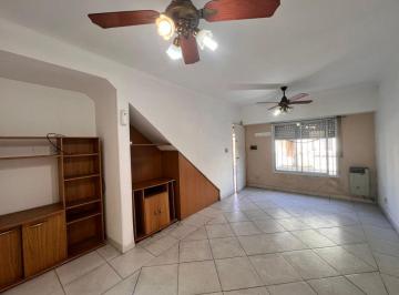 PH de 1 ambiente, Morón · Excelente Departamento 2 Ambientes con Patio y Cochera