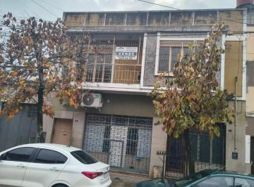 Foto · Departamento PH Planta Alta en Venta en Calle Santa Rosa 2218 B Alberdi