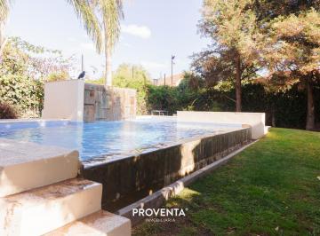 Casa de 8 ambientes, Guaymallén · Casa Venta Club de Golf Club de Campo Guaymallen Mendoza 4 Dorm.