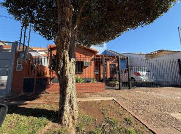PH · 45m² · 2 Ambientes · Alquiler de PH en Muy Buen Estado con Jardín en Martinez
