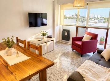 Departamento de 3 ambientes, Bahía Blanca · Amplio y Luminoso 4 Cuadras del Centro 5 Camas