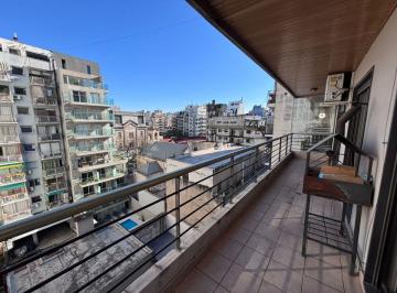 Departamento de 3 ambientes, Palermo · 3 Amb Ctfte C/balcon - Luminoso C/vista Abierta