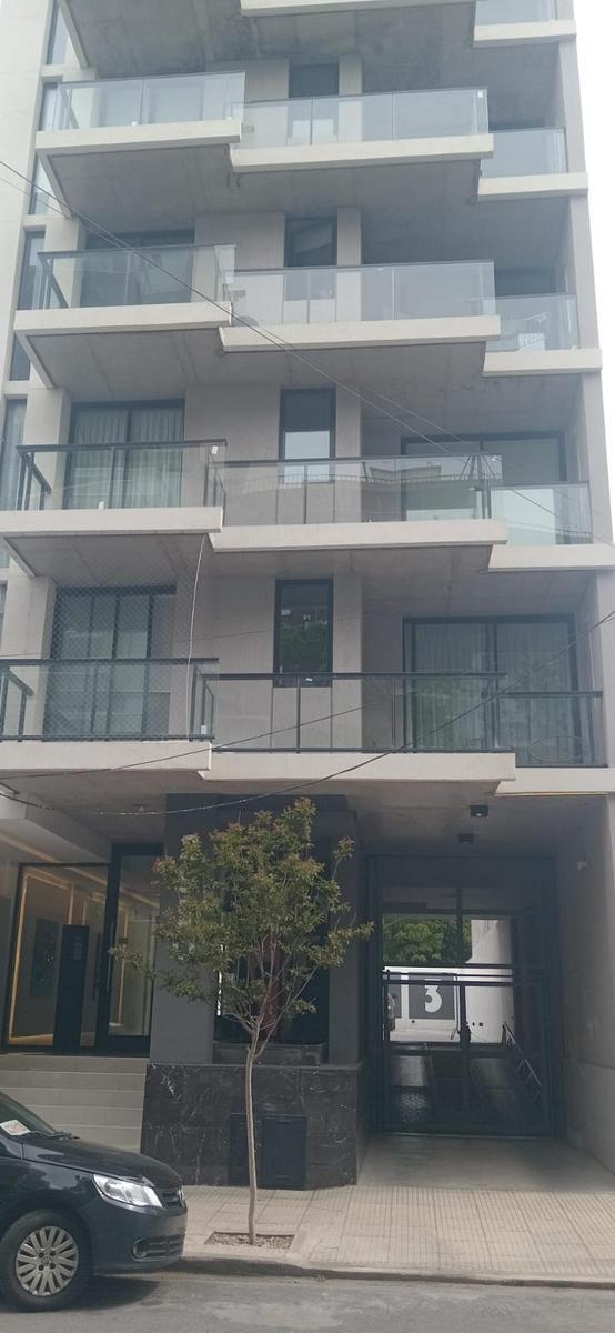 Departamento 2 amb, 35m² en Plaza Mitre — Edificio tipo inglés