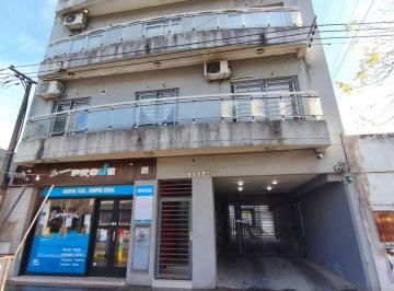 Departamento de 3 ambientes, La Plata · Alquiler Departamento 2 Dorm. en Calle 69 E/ 17 y 18, La Plata.