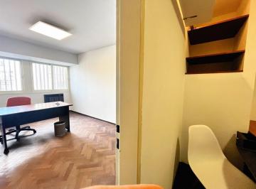 Oficina comercial · 21m² · 2 Ambientes · Oficina en Alquiler en El Centro de Rosario
