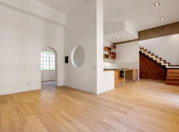 PH · 143m² · 5 Ambientes · Venta Casa Centro Rosario Planta Alta 3 Dorm. Renovado Luminoso Amplio Terraza Parrillero