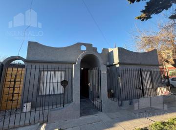 Casa · 150m² · 6 Ambientes · 2 Cocheras · Venta Casa 6 Ambientes Apto Credito en Ituzaingo Norte